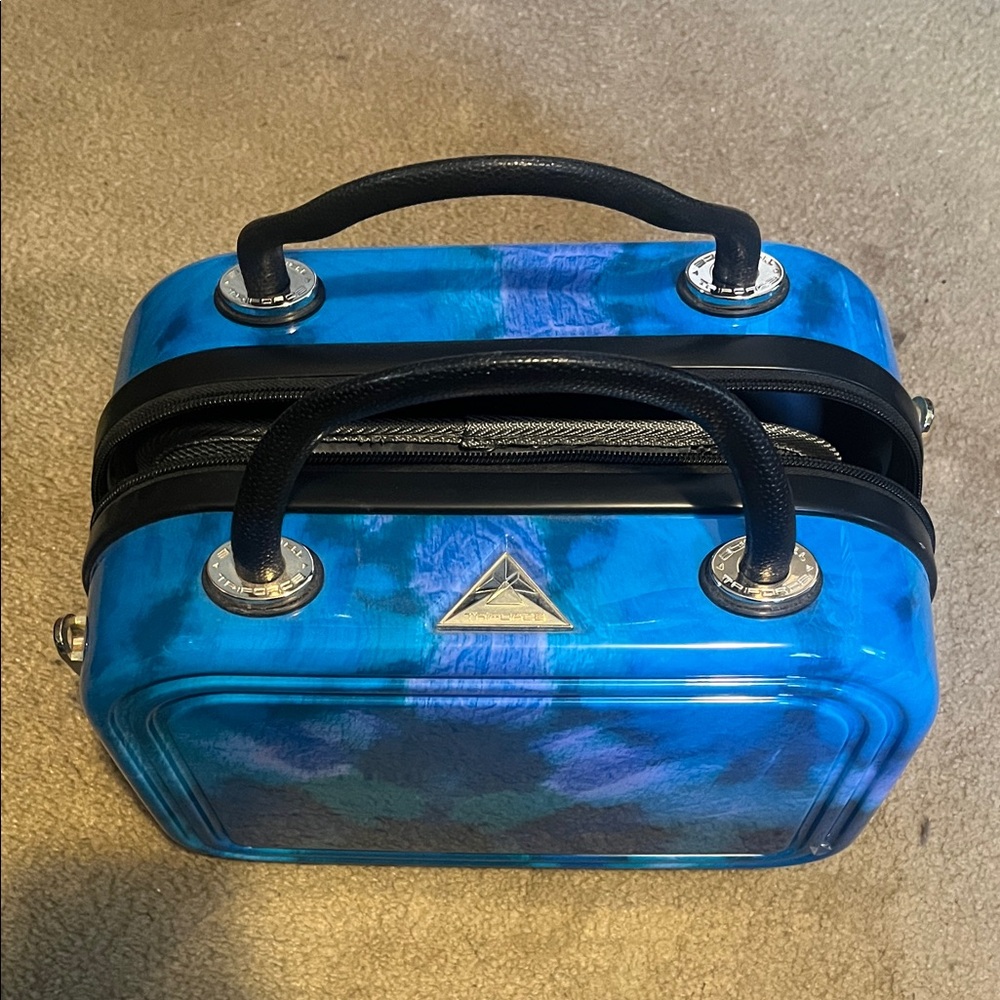 Stylish Blue Cosmetic Bag with Black Handles